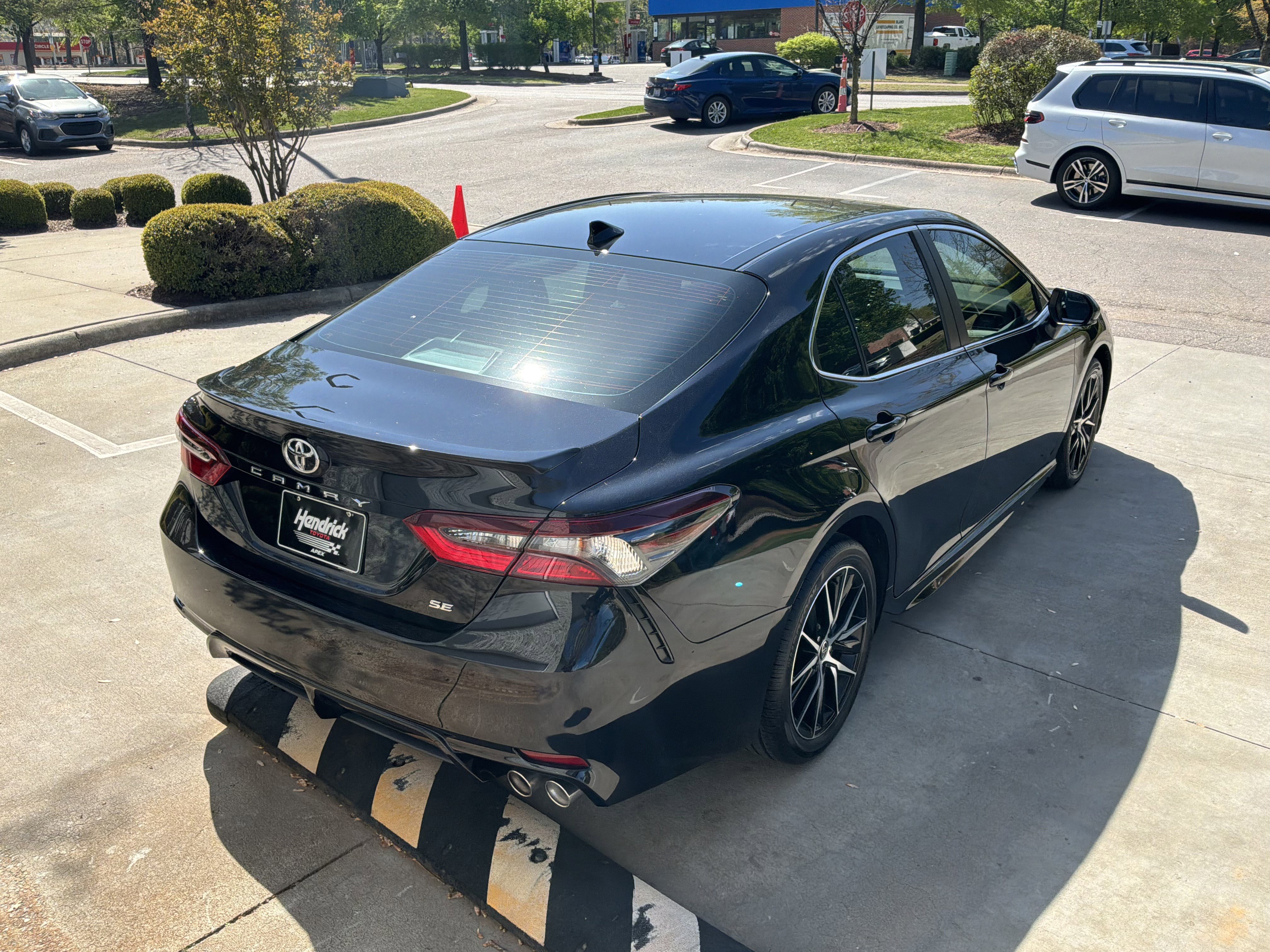 Used 2024 Toyota Camry SE FWD image 14