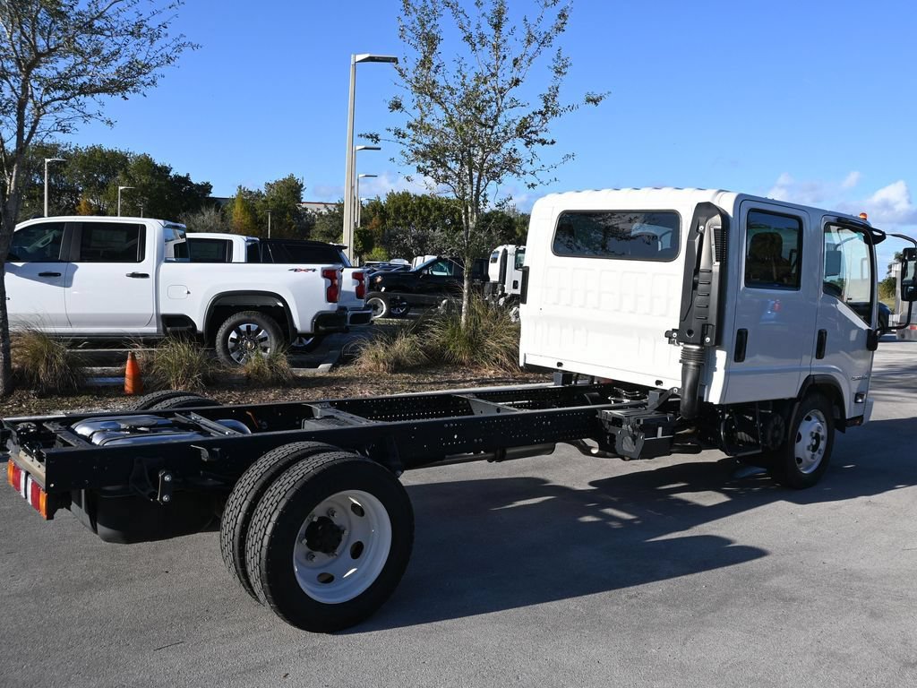 New 2025 Chevrolet Low Cab Forward RWD image 6
