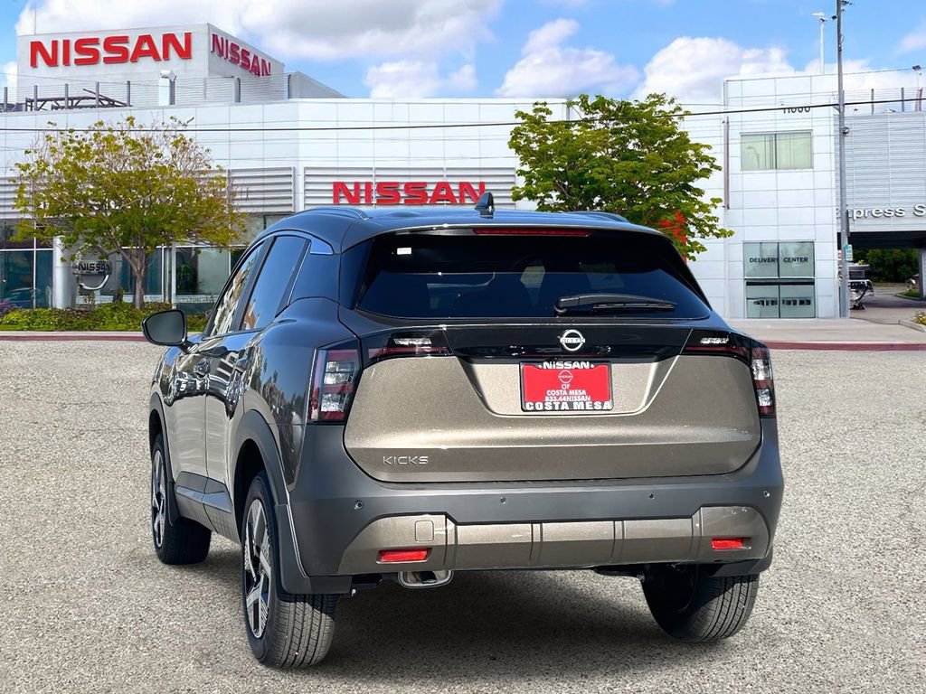 New 2026 Nissan Kicks SV image 3