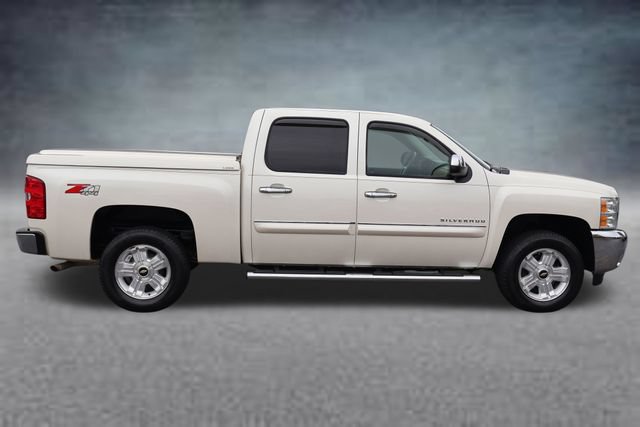 Used 2012 Chevrolet Silverado 1500 LT w/ All-Star Edition AWD/4WD image 2