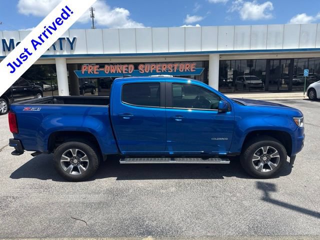 Used 2018 Chevrolet Colorado Z71 AWD/4WD image 2