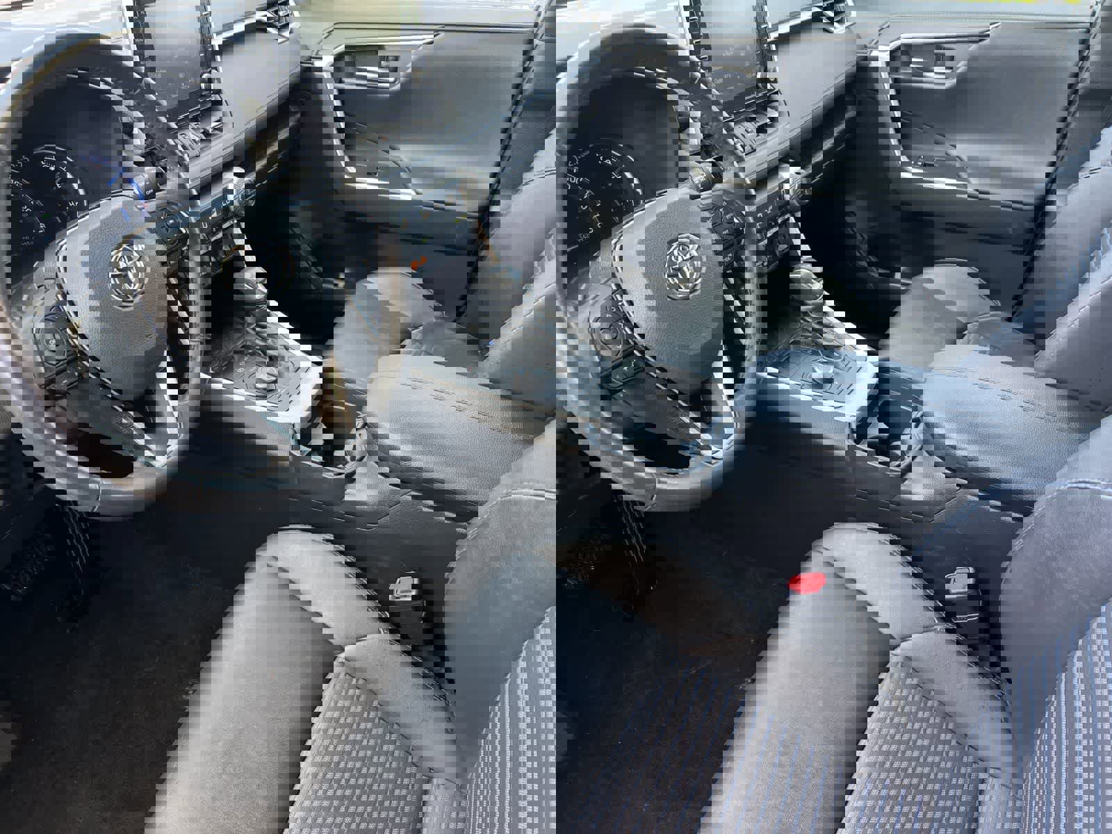 Used 2021 Toyota RAV4 XSE w/ XSE Grade Weather Package image 12