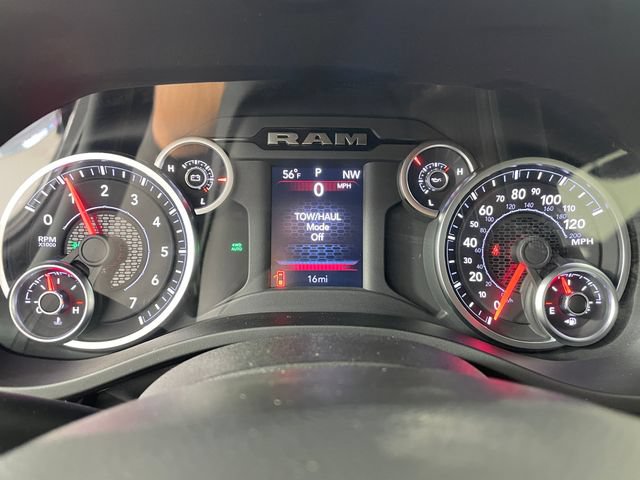 New 2026 RAM 1500 Big Horn AWD/4WD image 3