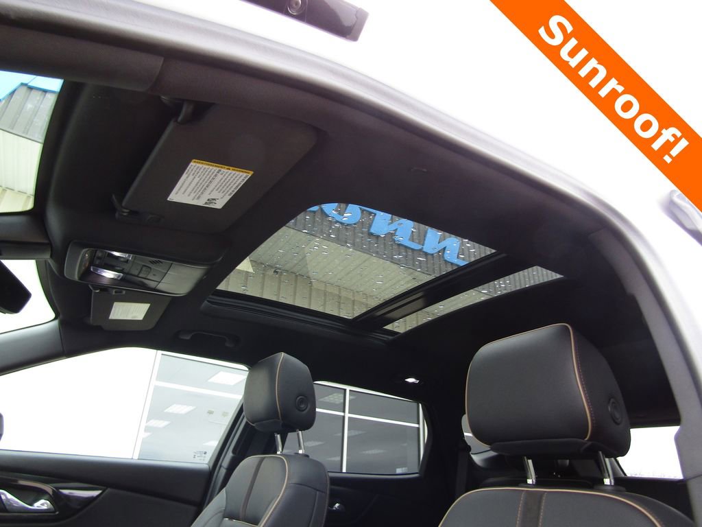 Used 2023 Chevrolet Blazer Premier w/ Driver Confidence II Package image 15