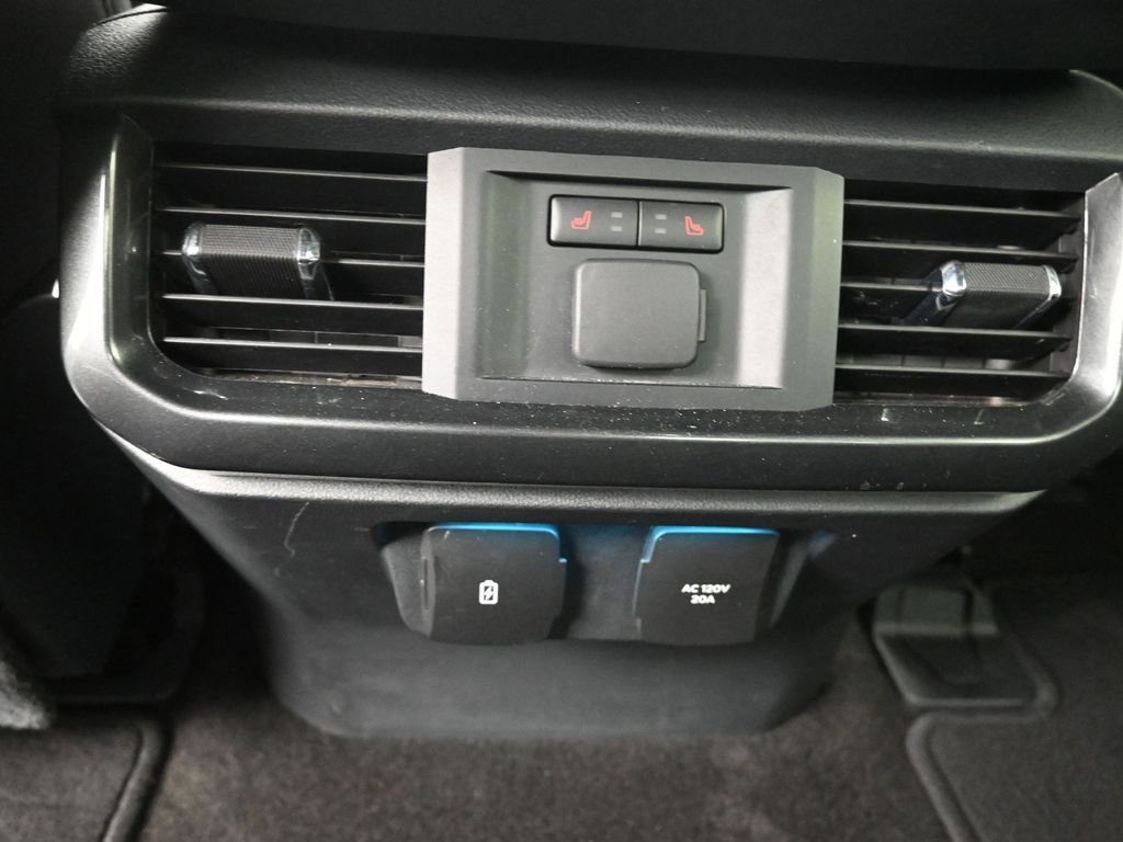 Used 2021 Ford F150 Lariat w/ Equipment Group 502A High image 25