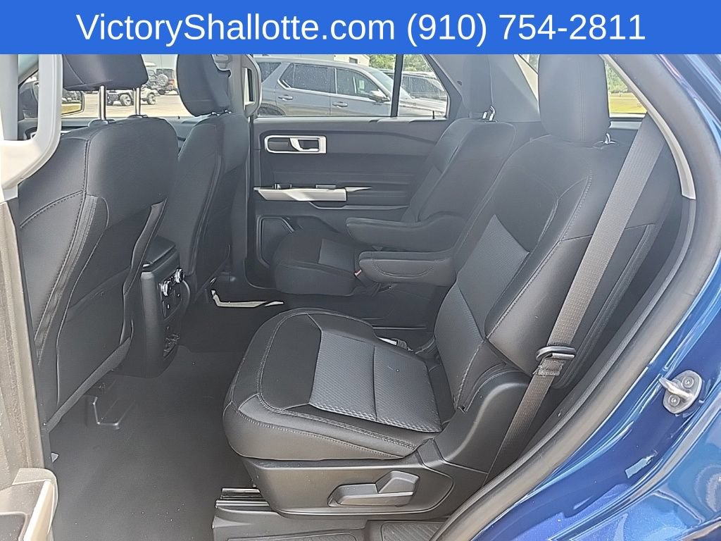 Used 2023 Ford Explorer XLT RWD image 23
