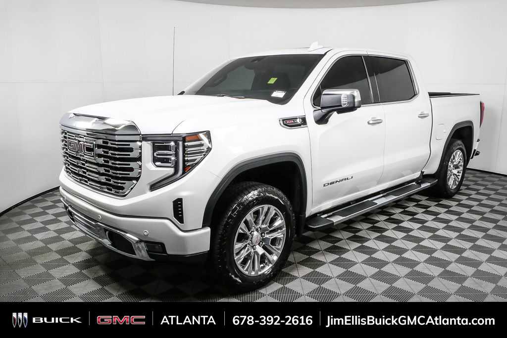 Used 2025 GMC Sierra 1500 Denali w/ Technology Package AWD/4WD image 27