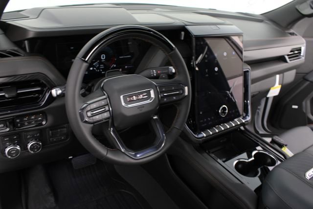 New 2026 GMC Yukon XL AT4 w/ AT4 Premium Plus Package AWD/4WD image 11