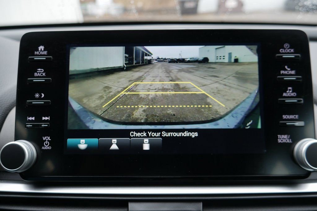 Used 2022 Kia Forte LXS image 16