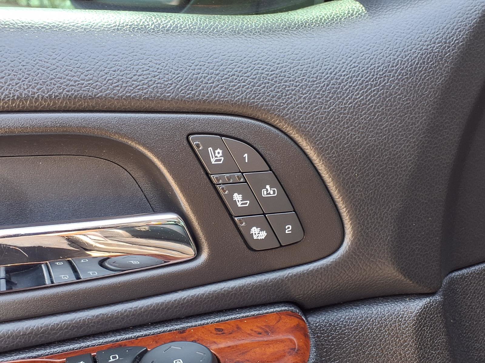 Used 2012 Chevrolet Tahoe LTZ image 5