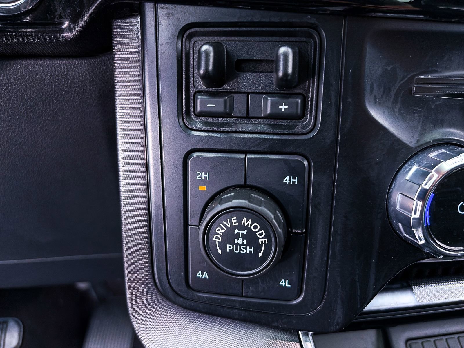 Used 2023 Ford F150 Raptor w/ Equipment Group 802A Raptor R AWD/4WD image 30