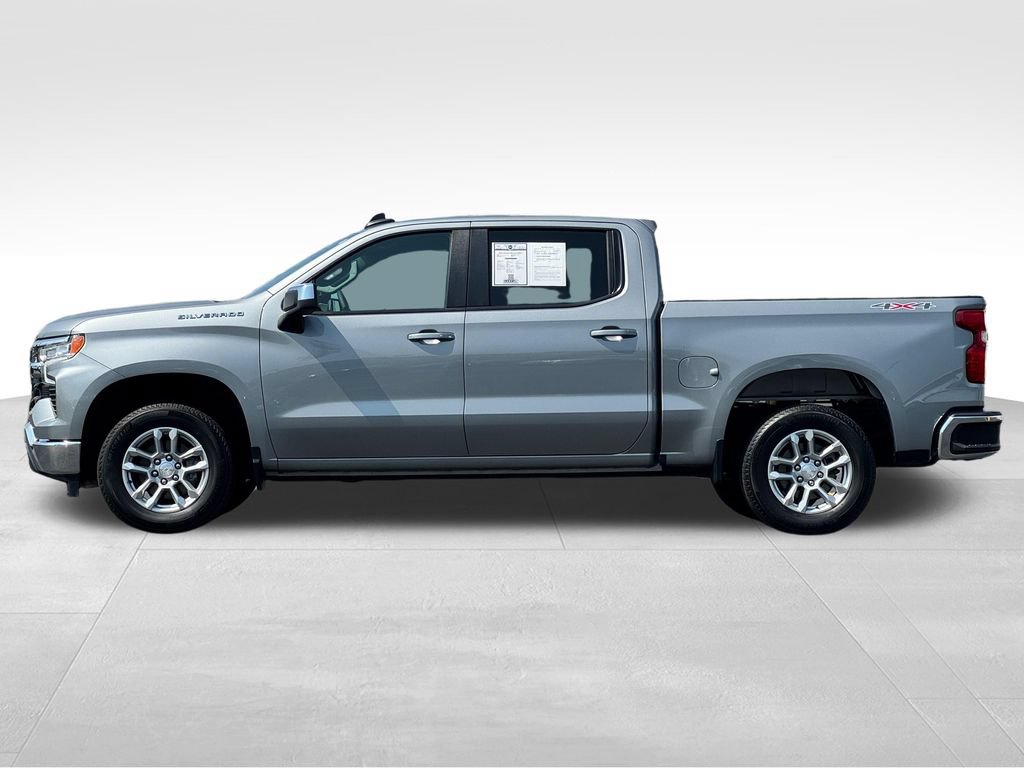 Used 2024 Chevrolet Silverado 1500 LT AWD/4WD image 4