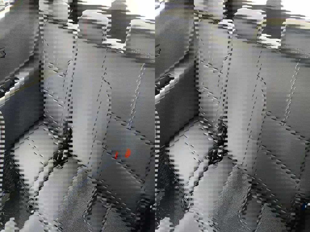 New 2025 GMC Acadia Elevation w/ Elevation Premium Package image 19