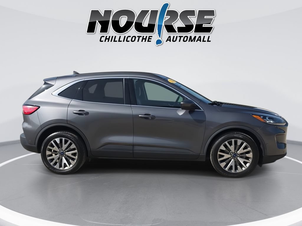 Used 2021 Ford Escape Titanium AWD/4WD image 9