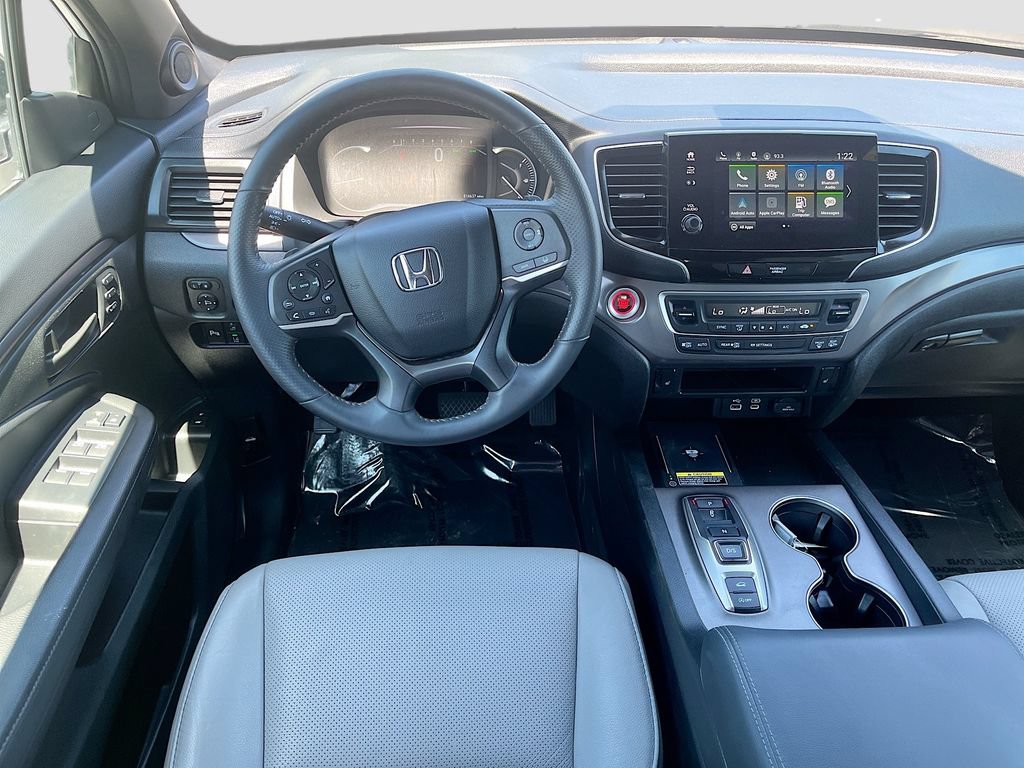 Used 2025 Honda Passport EX-L image 22