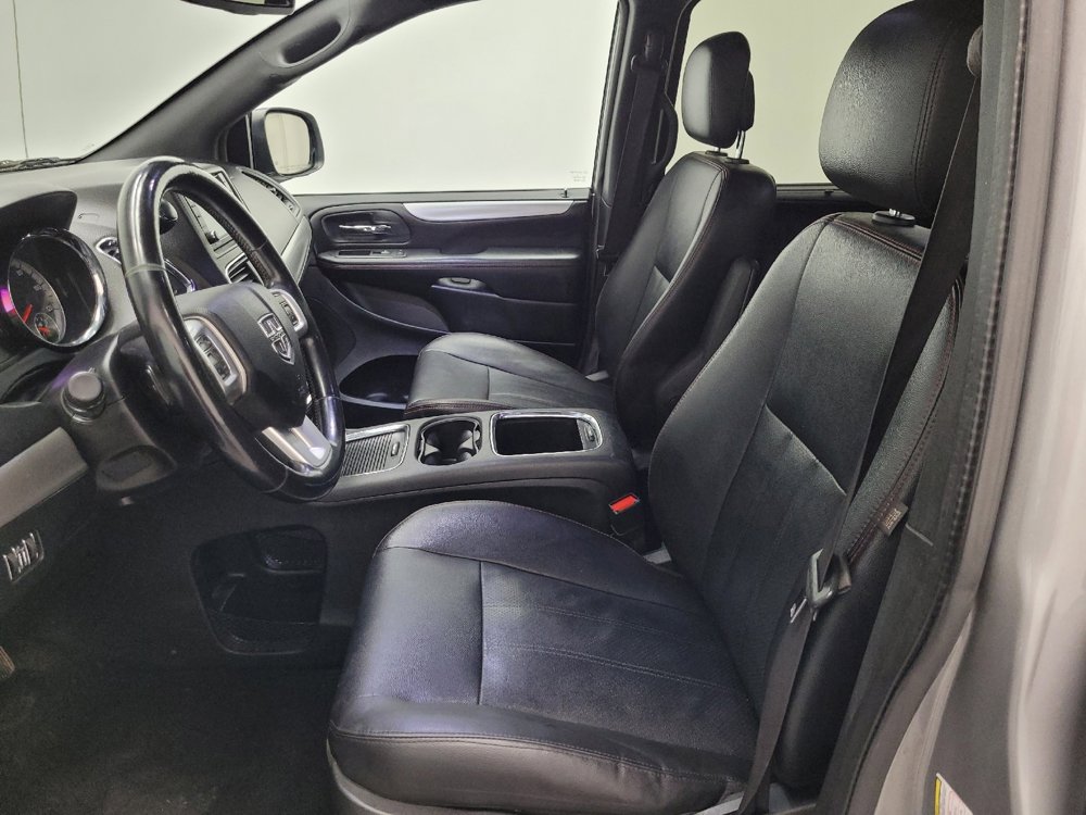 Used 2019 Dodge Grand Caravan GT image 17