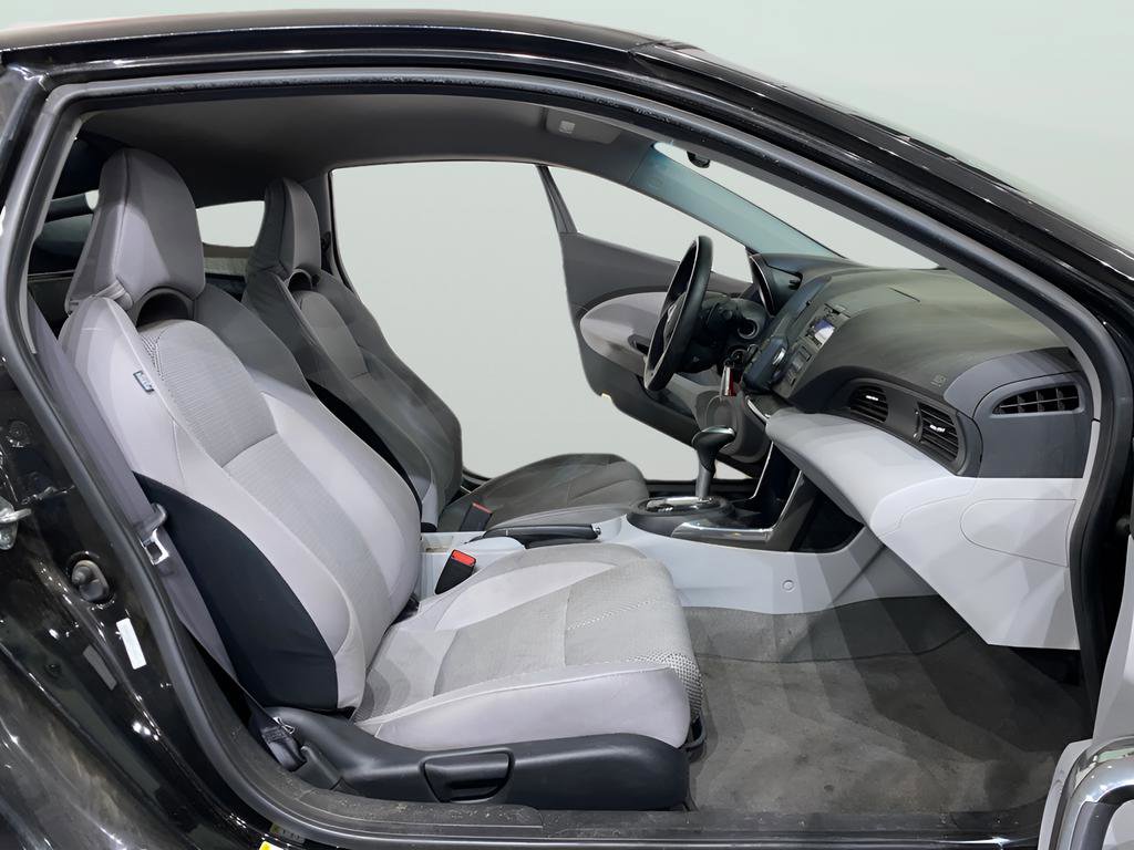 Used 2011 Honda CR-Z EX image 11