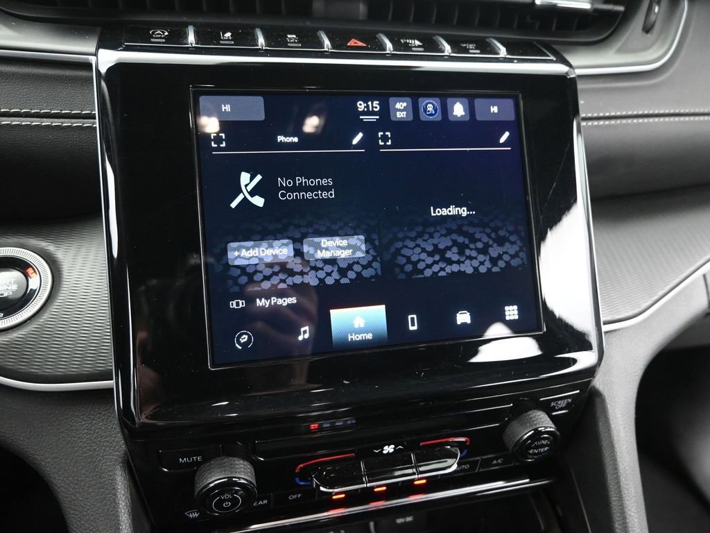 Used 2024 Jeep Grand Cherokee Laredo image 34