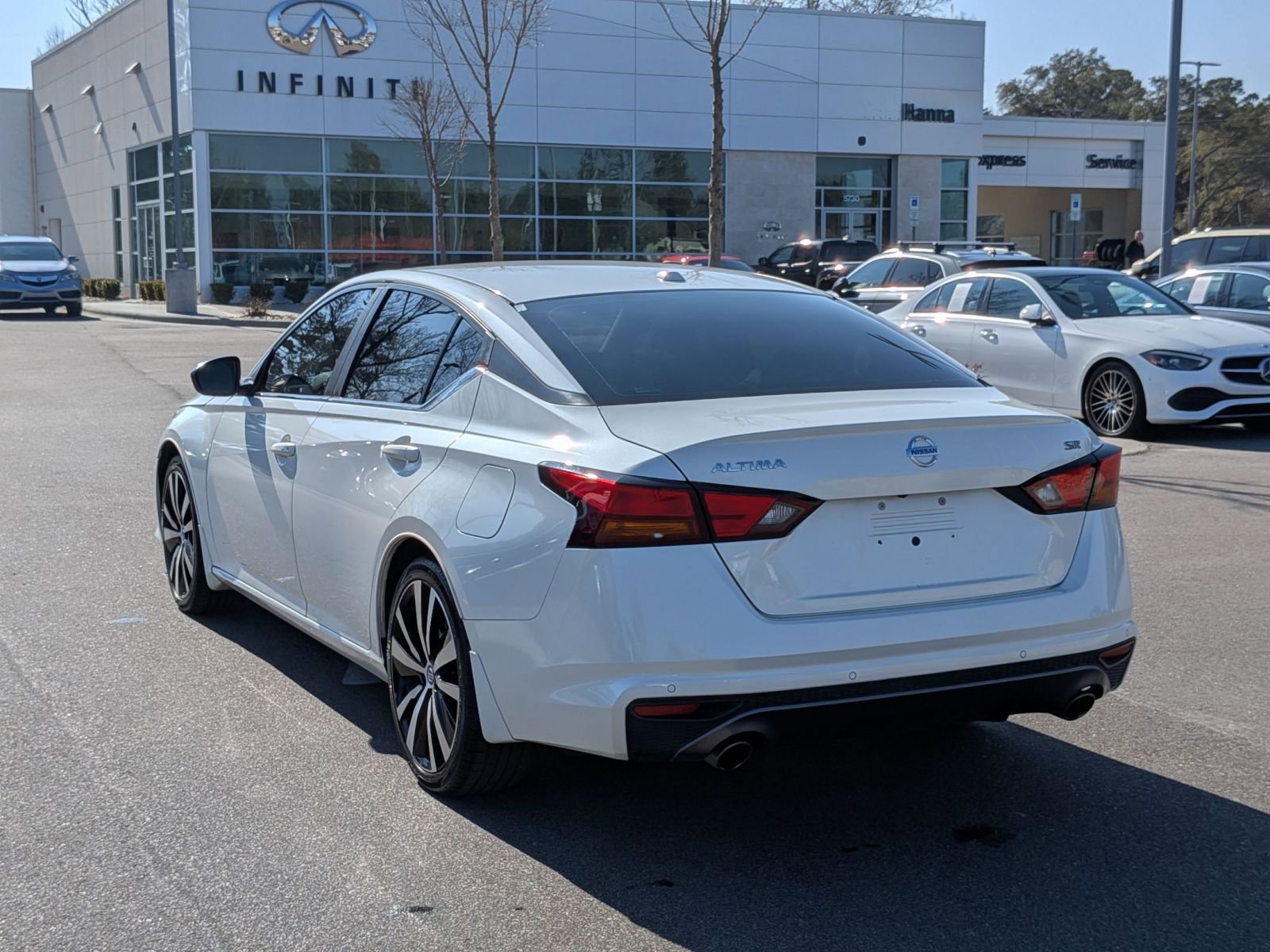 Used 2020 Nissan Altima 2.5 SR FWD image 5