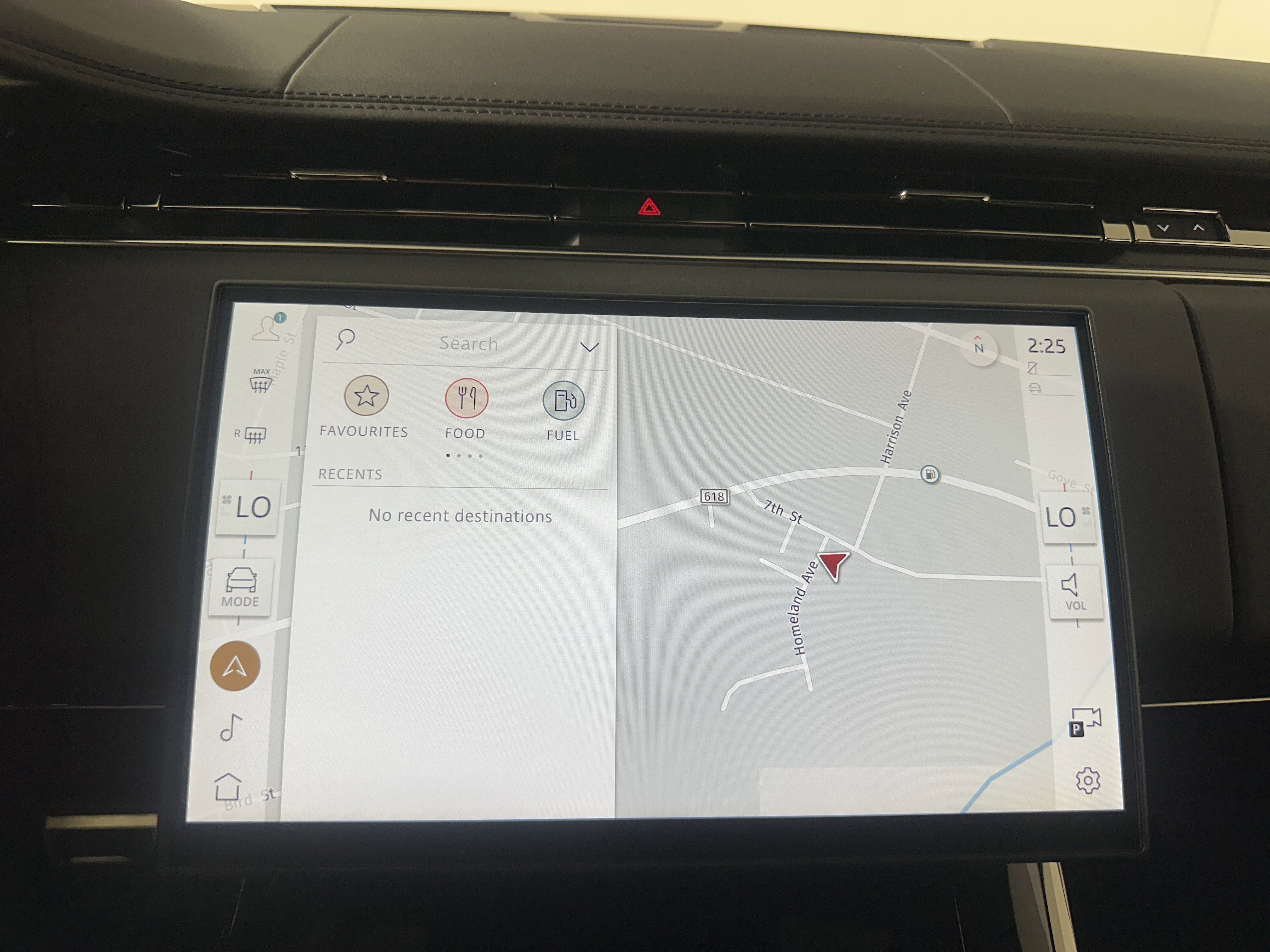 Used 2024 Land Rover Range Rover Sport Dynamic SE image 14