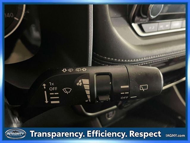 Used 2023 Nissan Rogue SV w/ SV Premium B Package image 25
