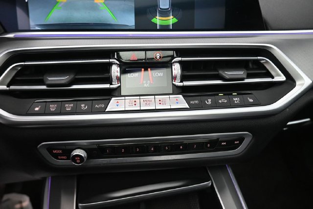 Used 2019 BMW X5 xDrive40i w/ Convenience Package AWD/4WD image 13