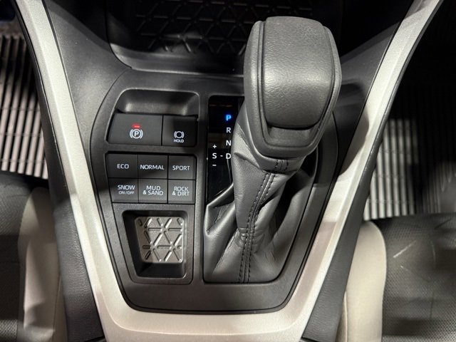 Used 2024 Toyota RAV4 XLE image 21