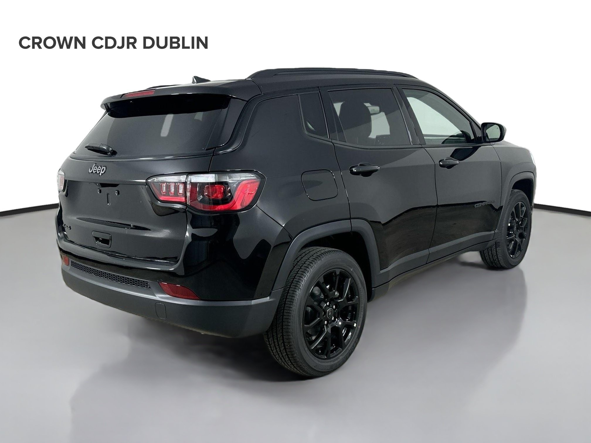 Used 2026 Jeep Compass Latitude AWD/4WD image 7