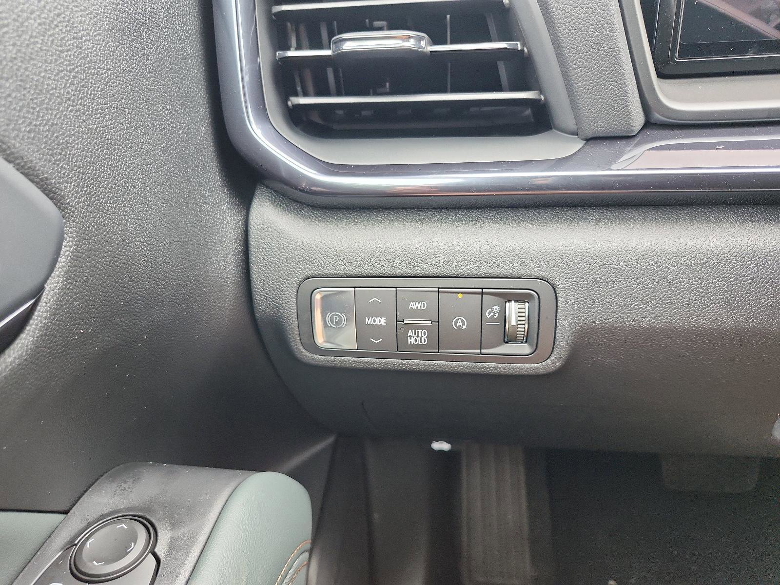 New 2026 GMC Terrain AT4 w/ Convenience Package III image 17