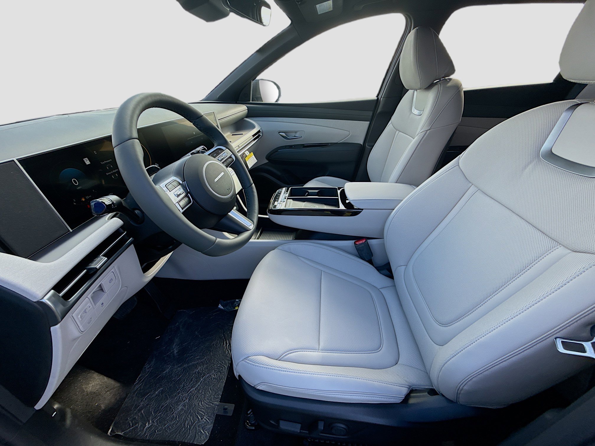 New 2026 Hyundai Tucson Limited image 16