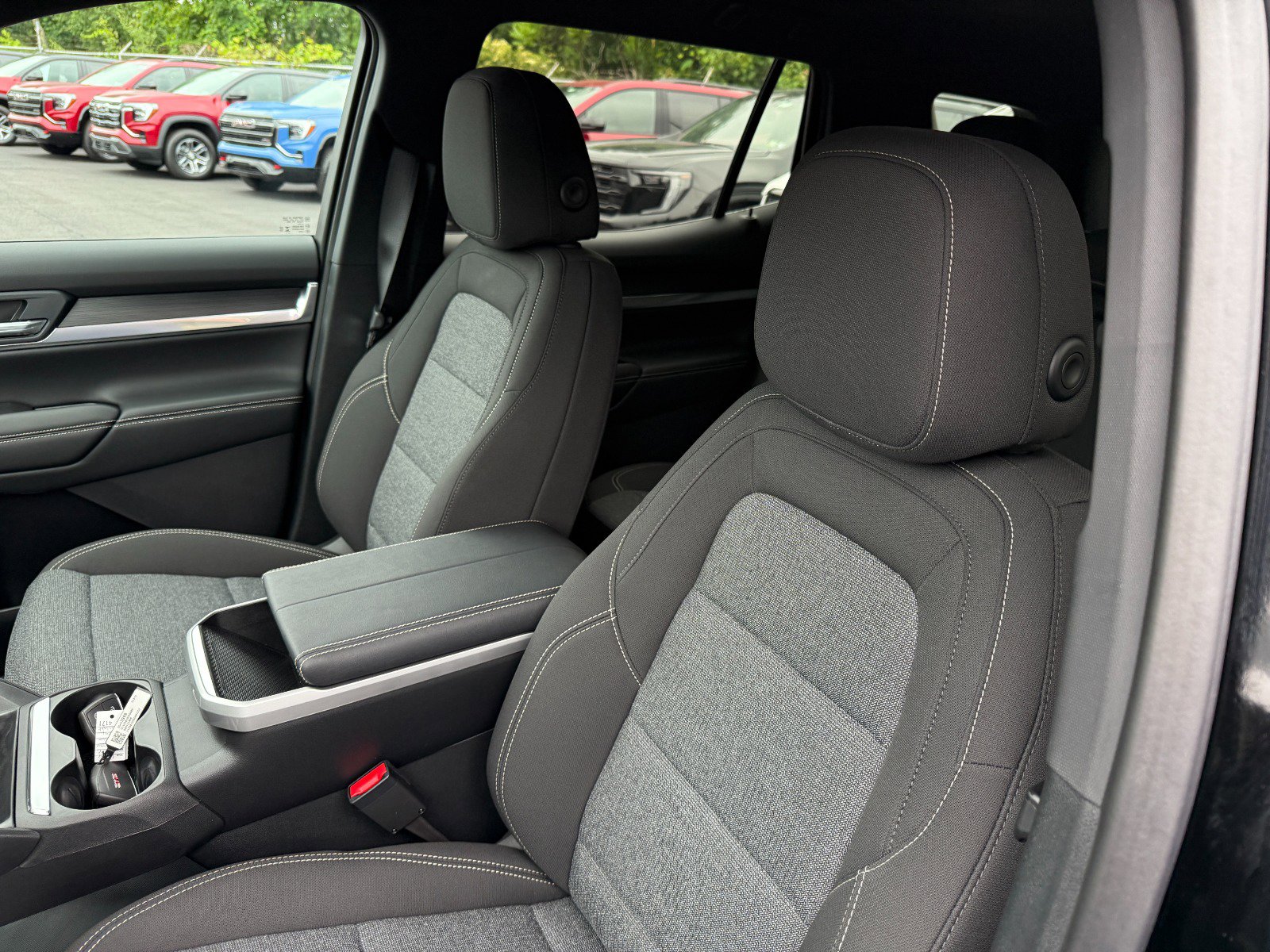 New 2026 GMC Terrain Elevation w/ LPO, Floor Liner Package image 14