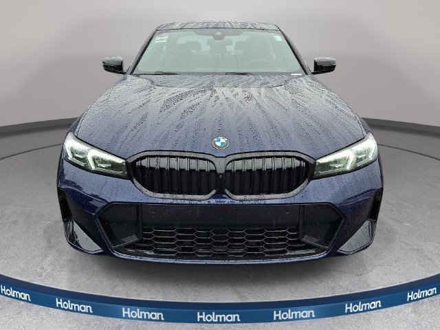 New 2026 BMW 330i xDrive Sedan w/ M Sport Package AWD/4WD image 2