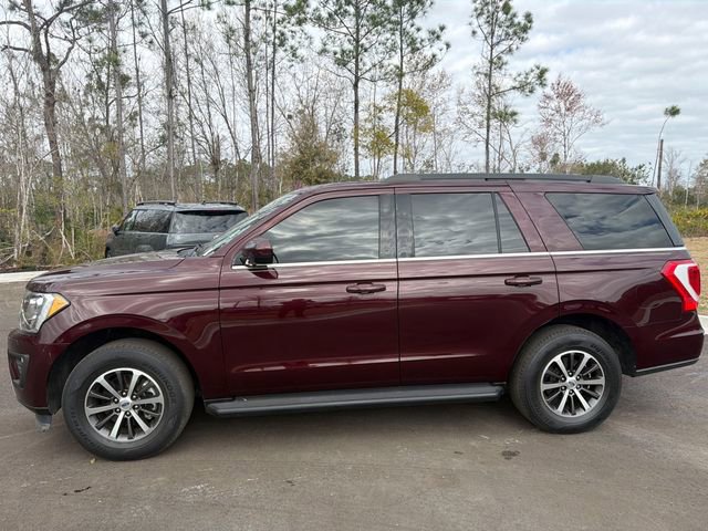Used 2021 Ford Expedition XLT image 2