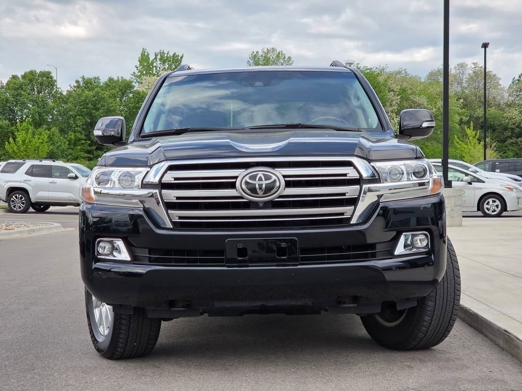 Used 2017 Toyota Land Cruiser AWD/4WD image 3