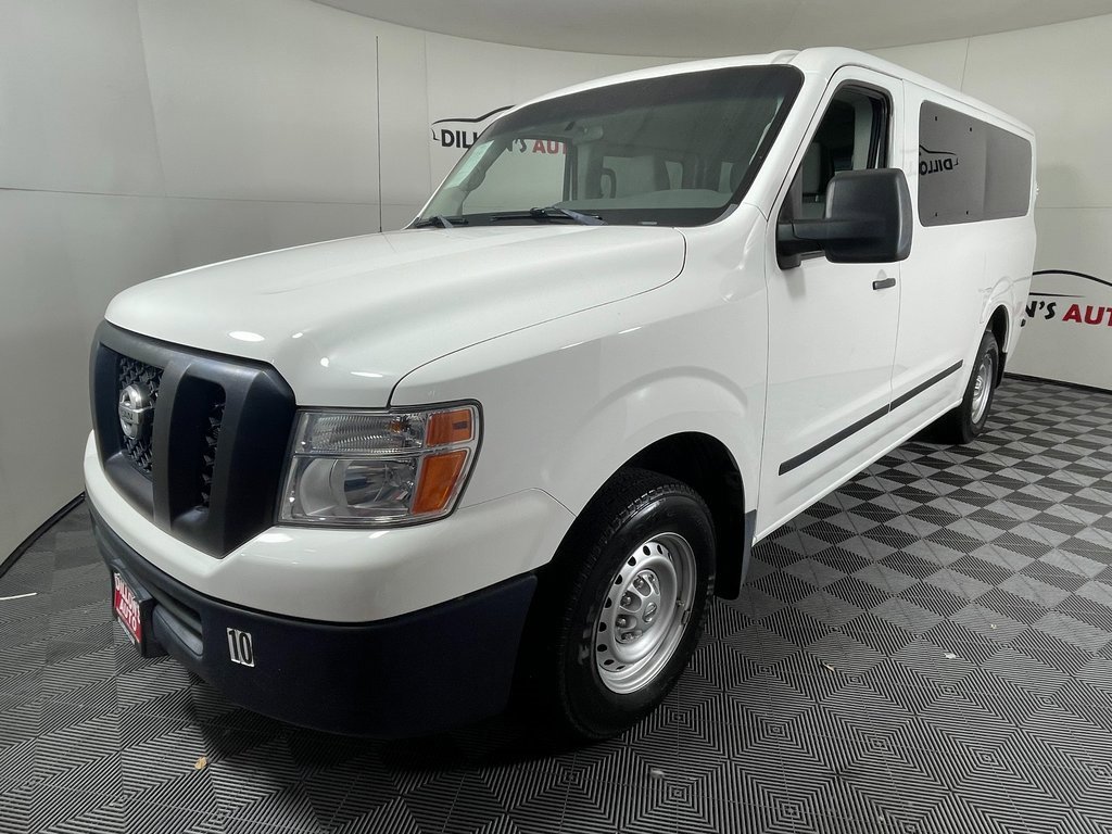 Used 2019 Nissan NV 3500 S image 2
