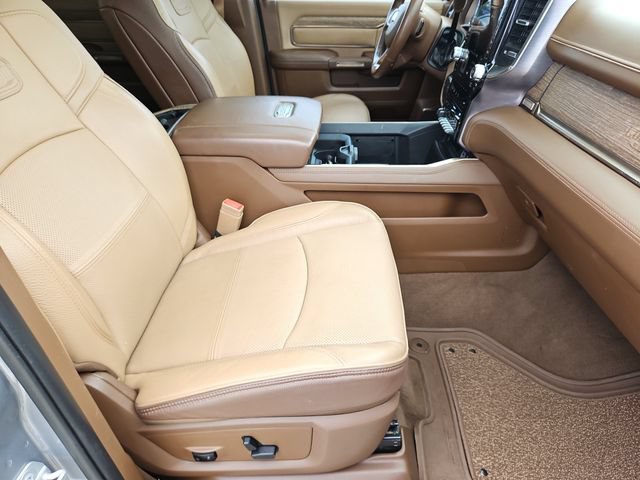 Used 2020 RAM 3500 Limited AWD/4WD image 12