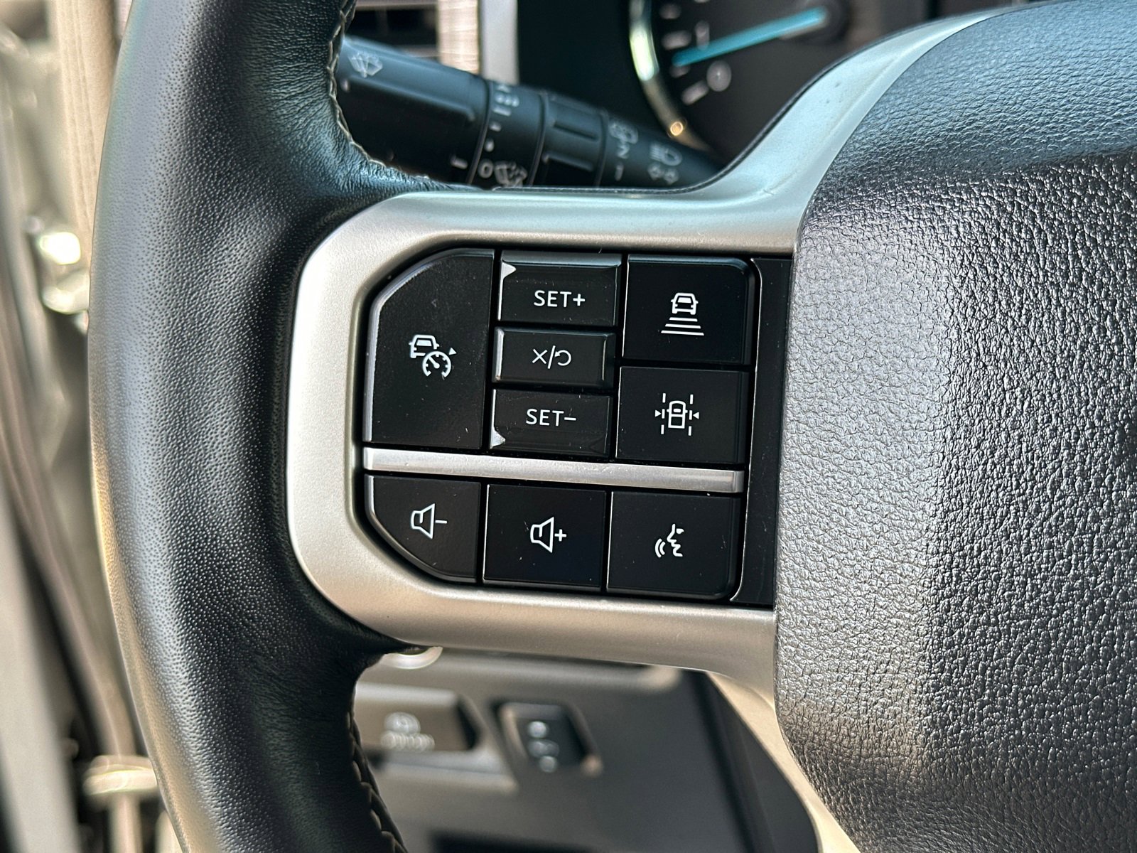 Used 2024 Ford Expedition Max Limited image 29