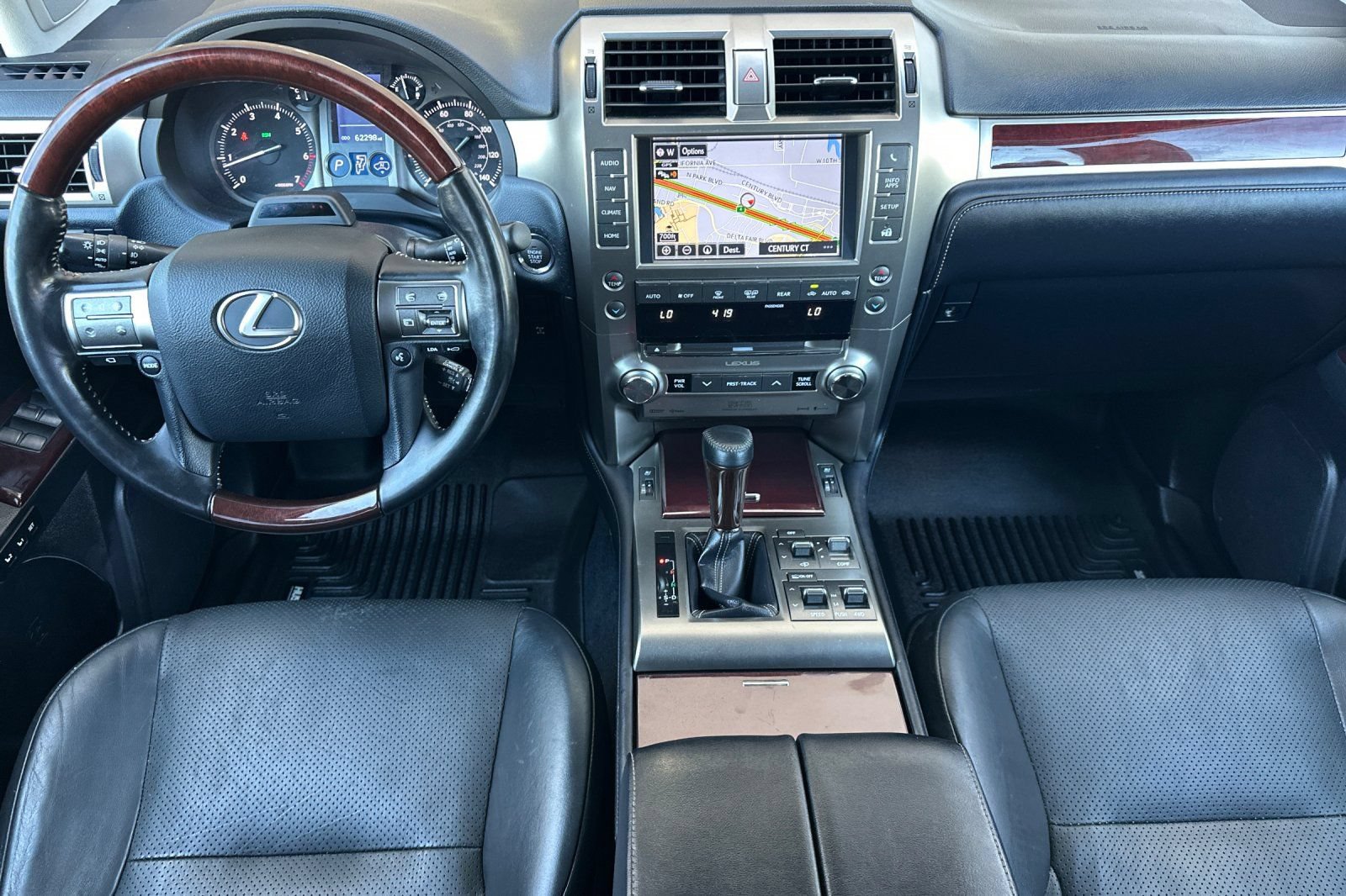 Used 2019 Lexus GX 460 Luxury AWD/4WD image 13
