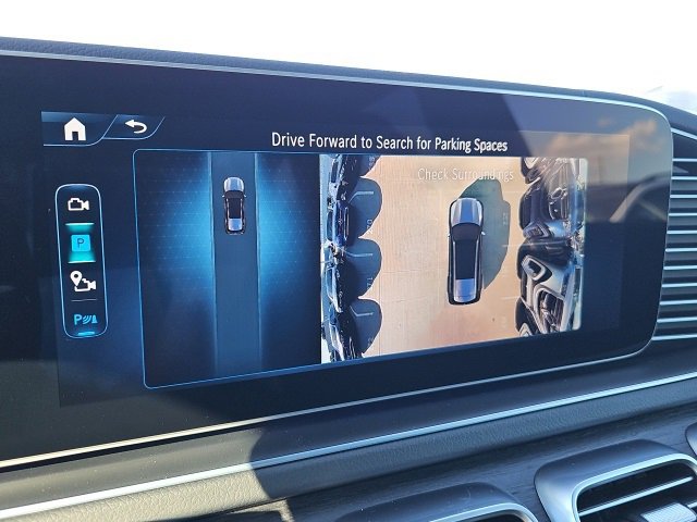 New 2026 Mercedes-Benz GLS 580 4MATIC image 32