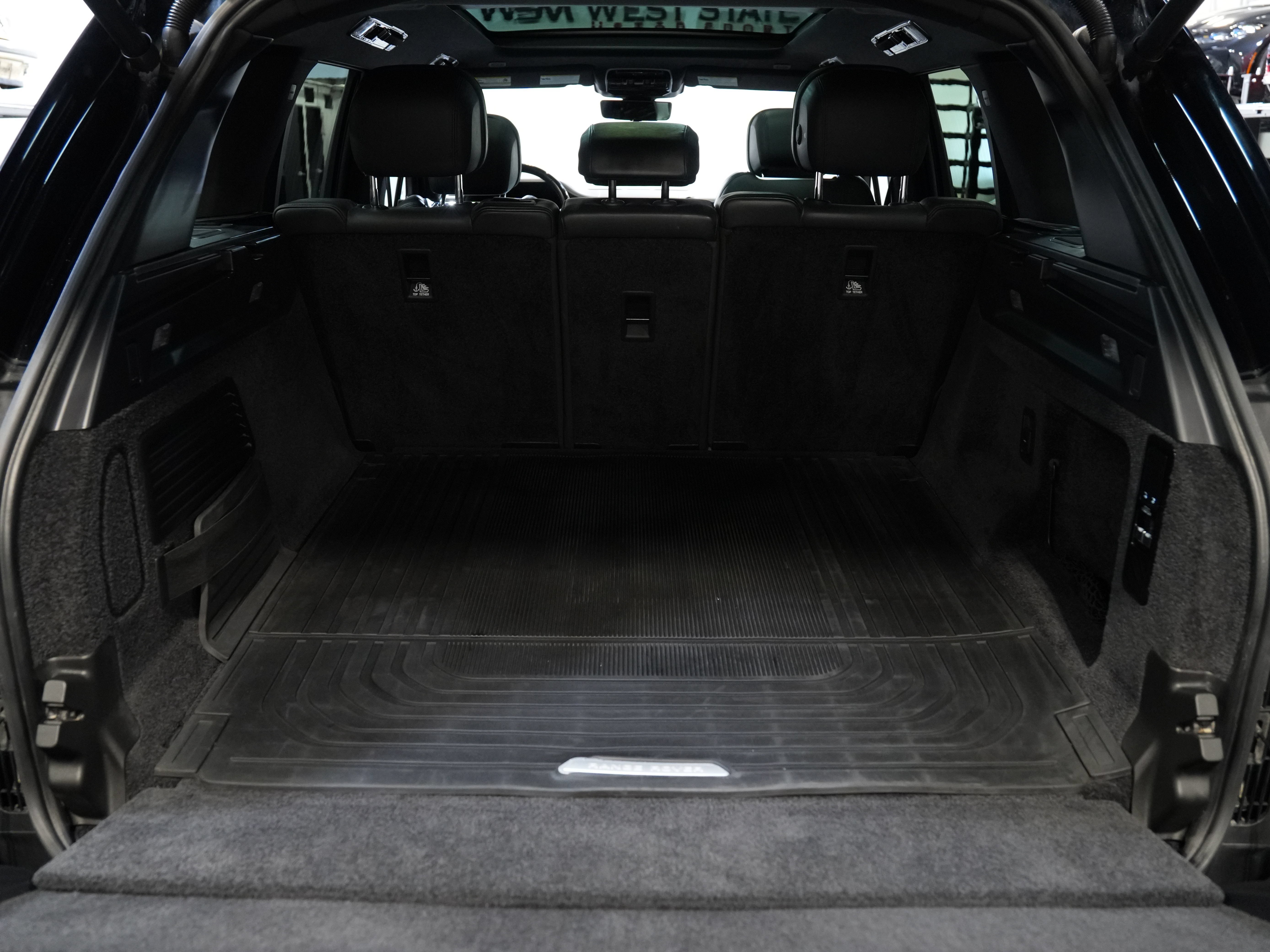 Used 2023 Land Rover Range Rover SE AWD/4WD image 49