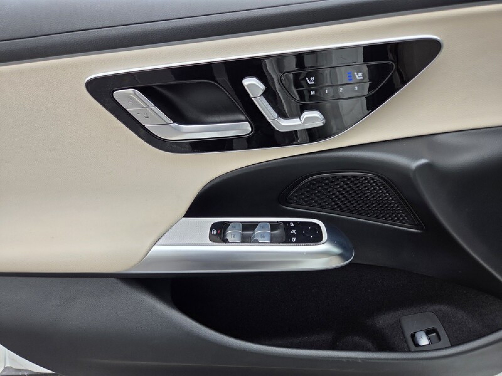 Certified 2025 Mercedes-Benz E 350 Sedan image 21