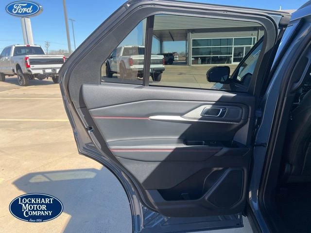 New 2026 Ford Explorer ST-Line image 13