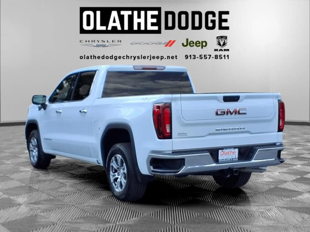 Used 2024 GMC Sierra 1500 SLT image 3