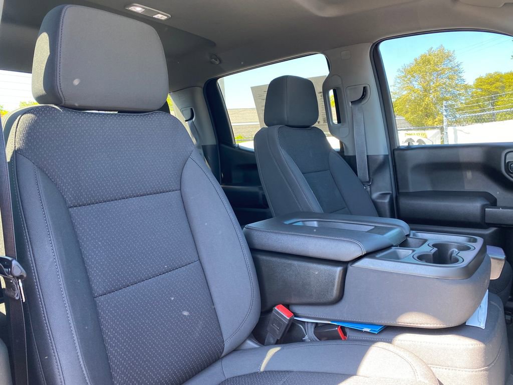 Used 2021 Chevrolet Silverado 1500 Custom Trail Boss w/ LPO, Dark Essentials Package AWD/4WD image 17