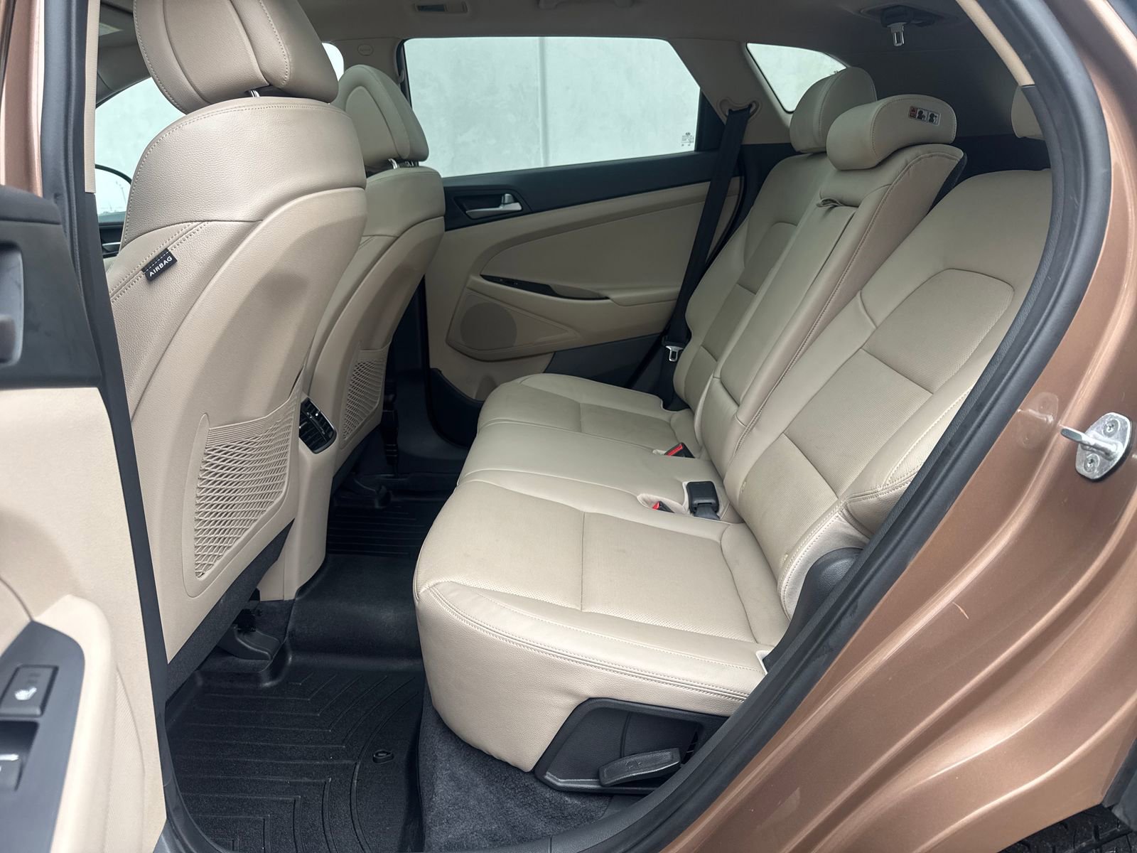 Used 2016 Hyundai Tucson Limited w/ Option Group 03 image 26