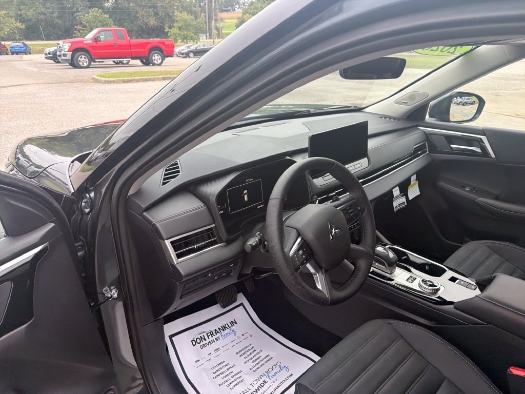 New 2026 Mitsubishi Outlander SE AWD/4WD image 15