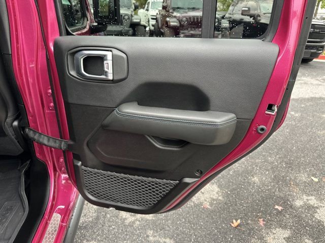 Used 2024 Jeep Wrangler Unlimited Rubicon 4xe w/ Capability Package image 16