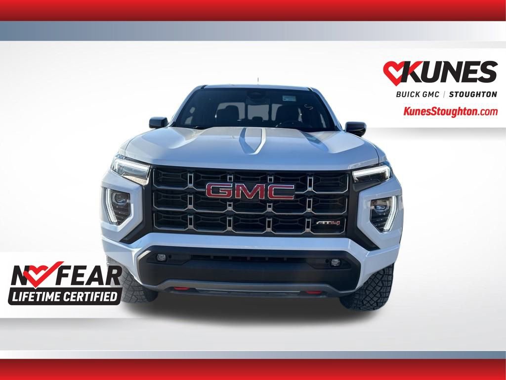 Used 2024 GMC Canyon AT4 image 5