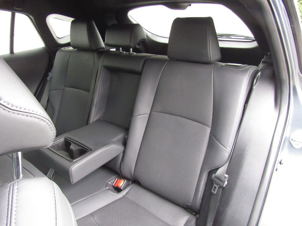 Certified 2023 Toyota Venza Limited AWD/4WD image 16