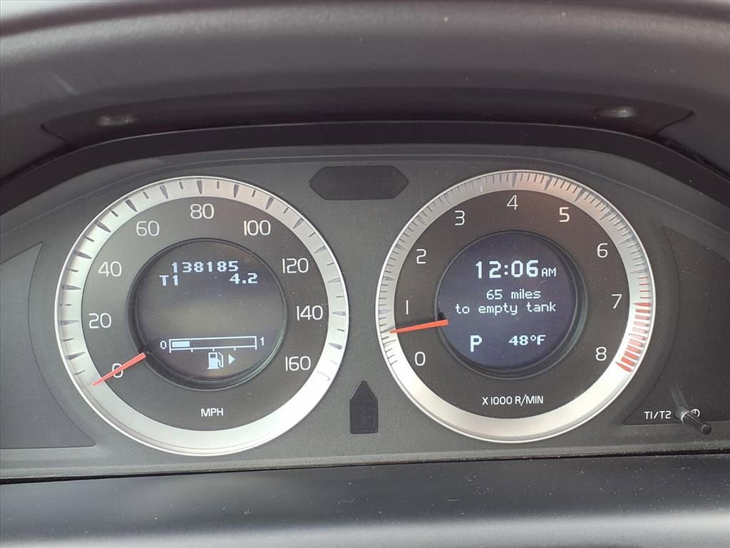 Used 2010 Volvo XC60 T6 image 20